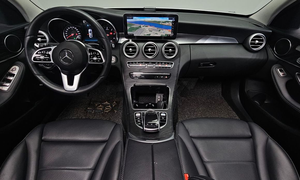 Mercedes-Benz C-Class 2019