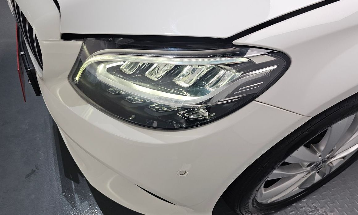 Mercedes-Benz C-Class 2019