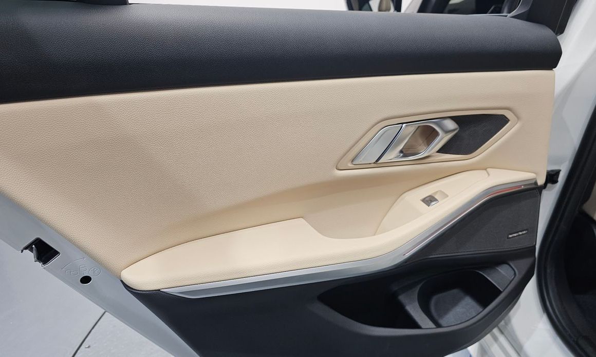 BMW 3-Series 2024
