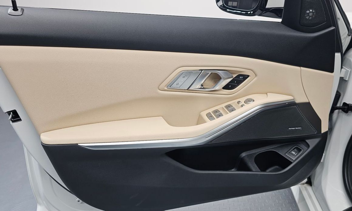 BMW 3-Series 2024