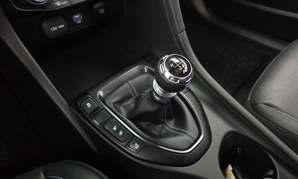 Hyundai Veloster 2022