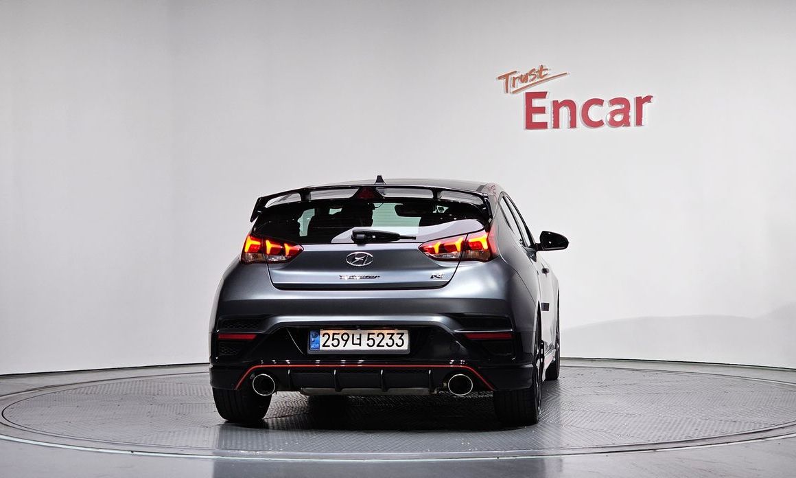 Hyundai Veloster 2022
