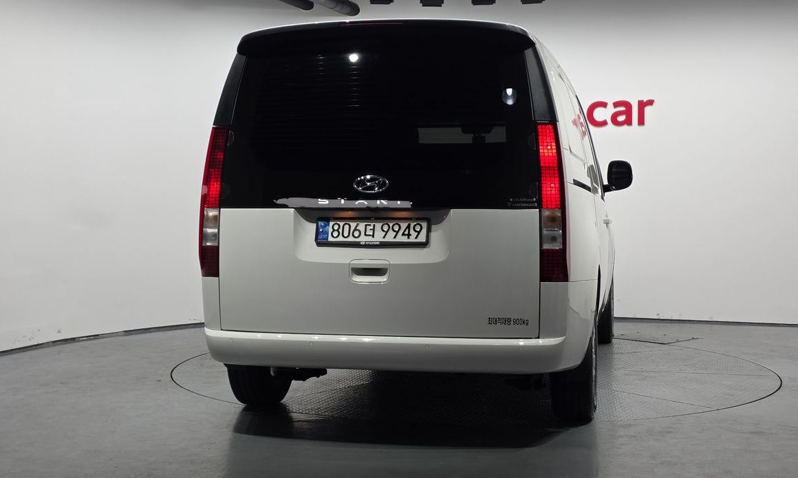 Hyundai Staria 2023