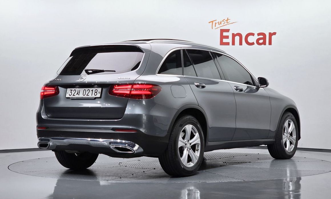 Mercedes-Benz GLC-Class 2017