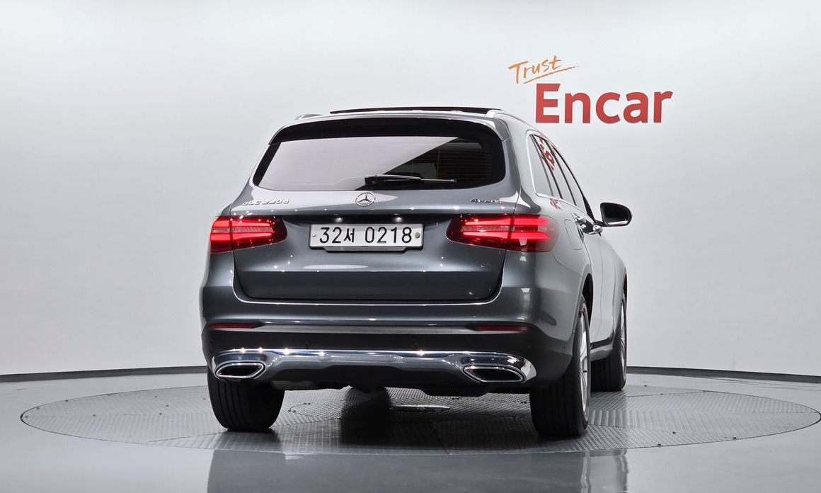 Mercedes-Benz GLC-Class 2017