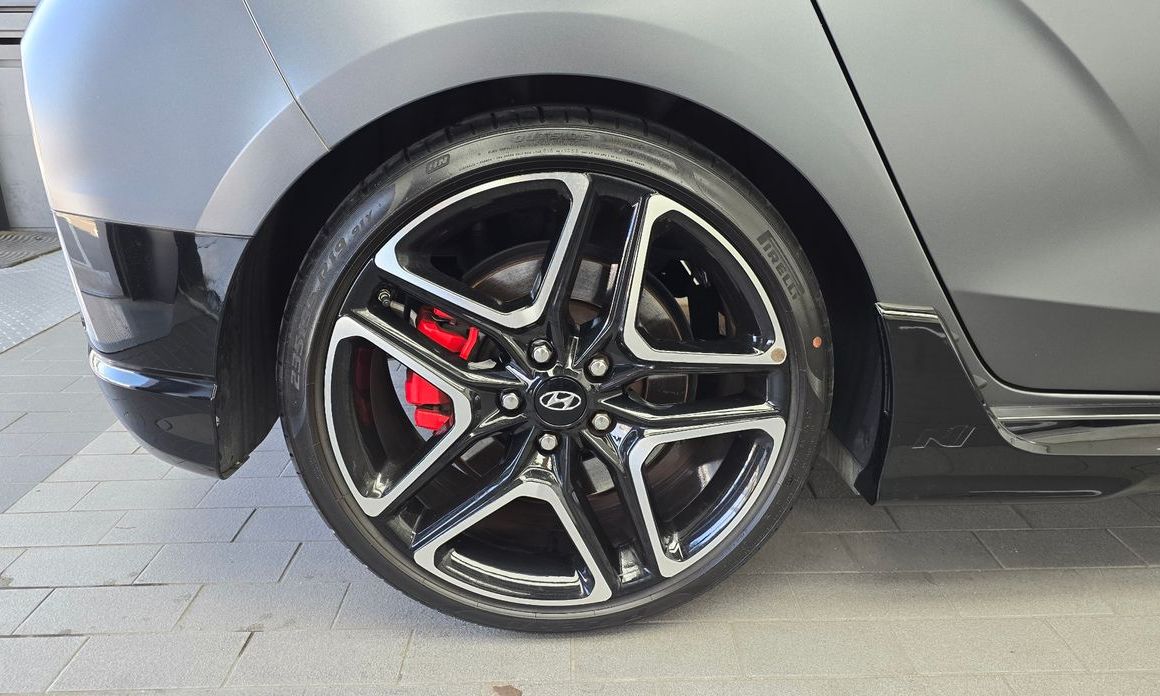 Hyundai Veloster 2022