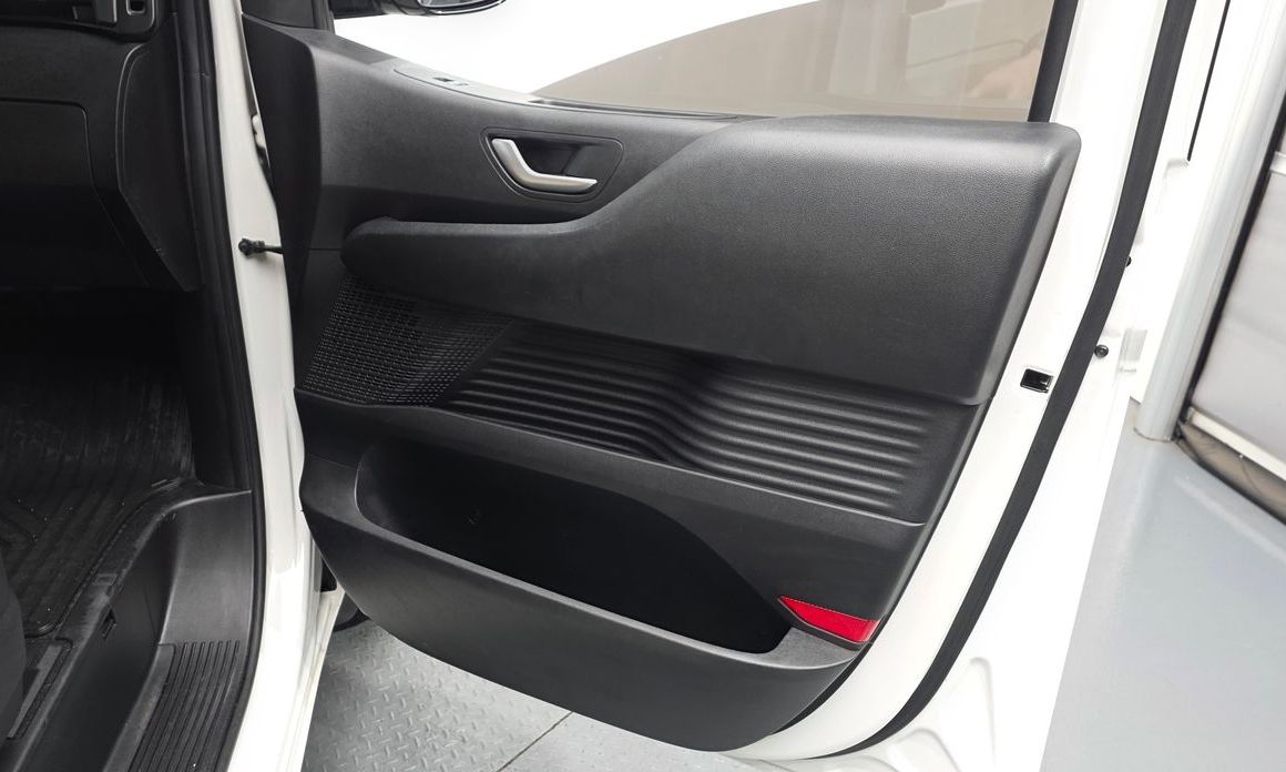 Hyundai Staria 2023