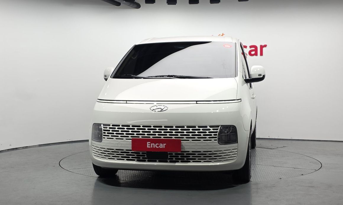 Hyundai Staria 2023