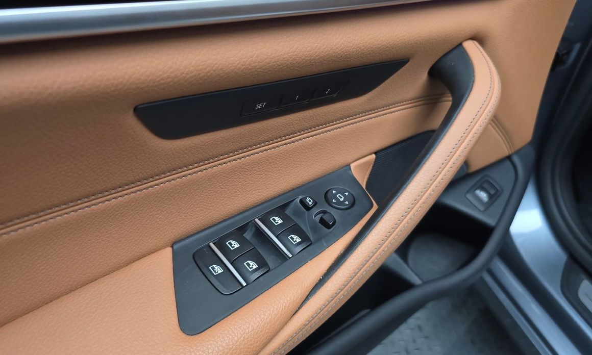 BMW 5-Series 2020