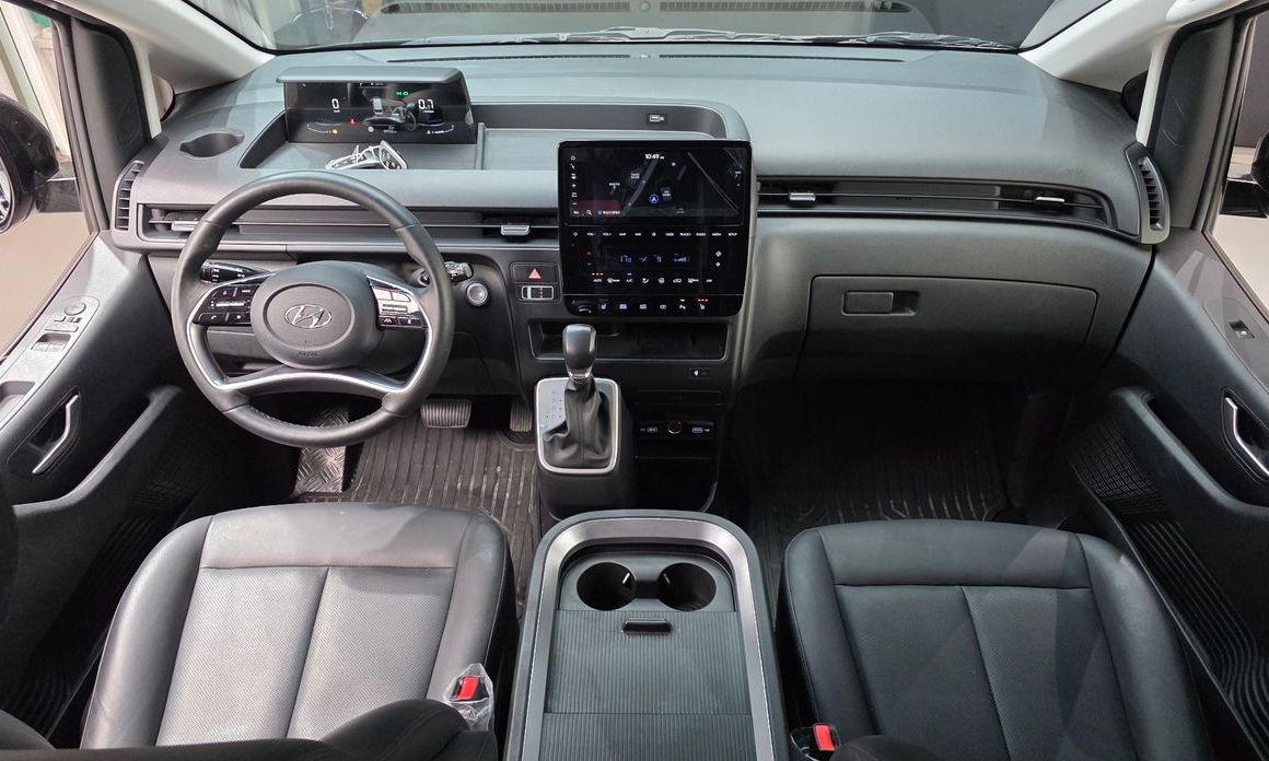 Hyundai Staria 2023