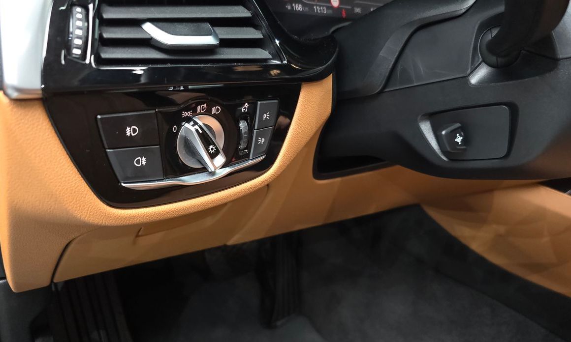 BMW 5-Series 2020