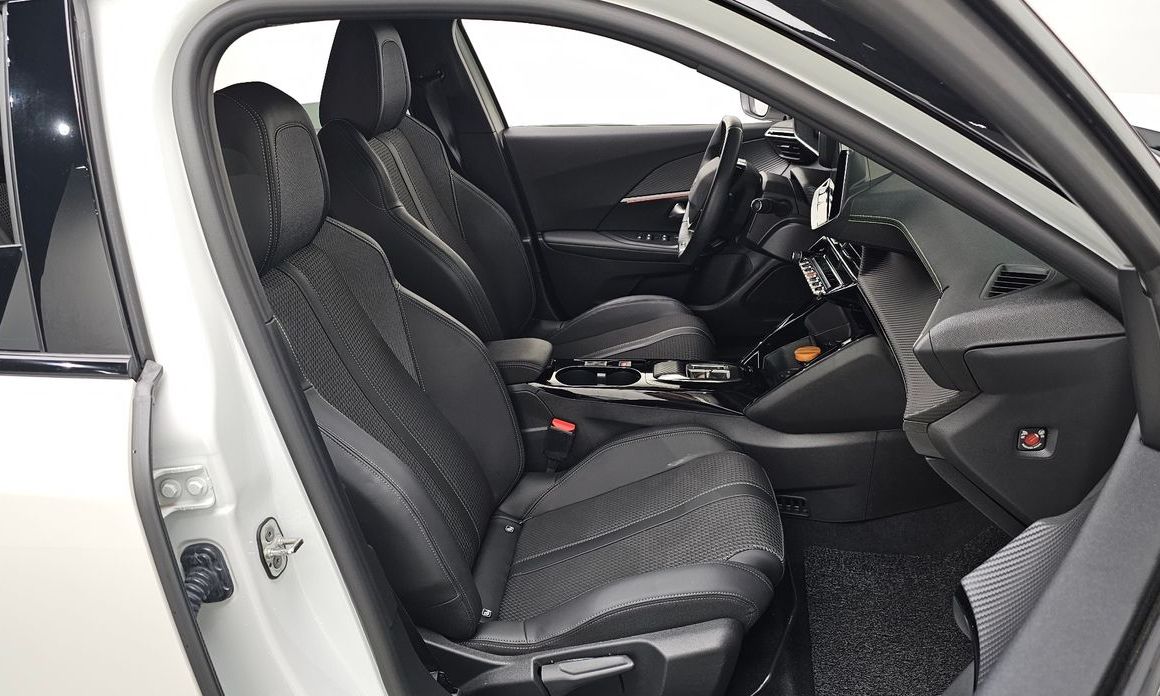 Peugeot 2008 2023