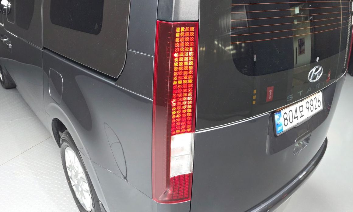 Hyundai Staria 2023