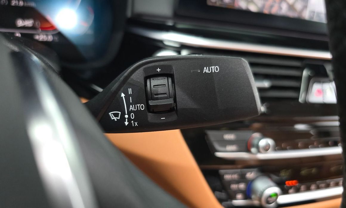 BMW 5-Series 2020