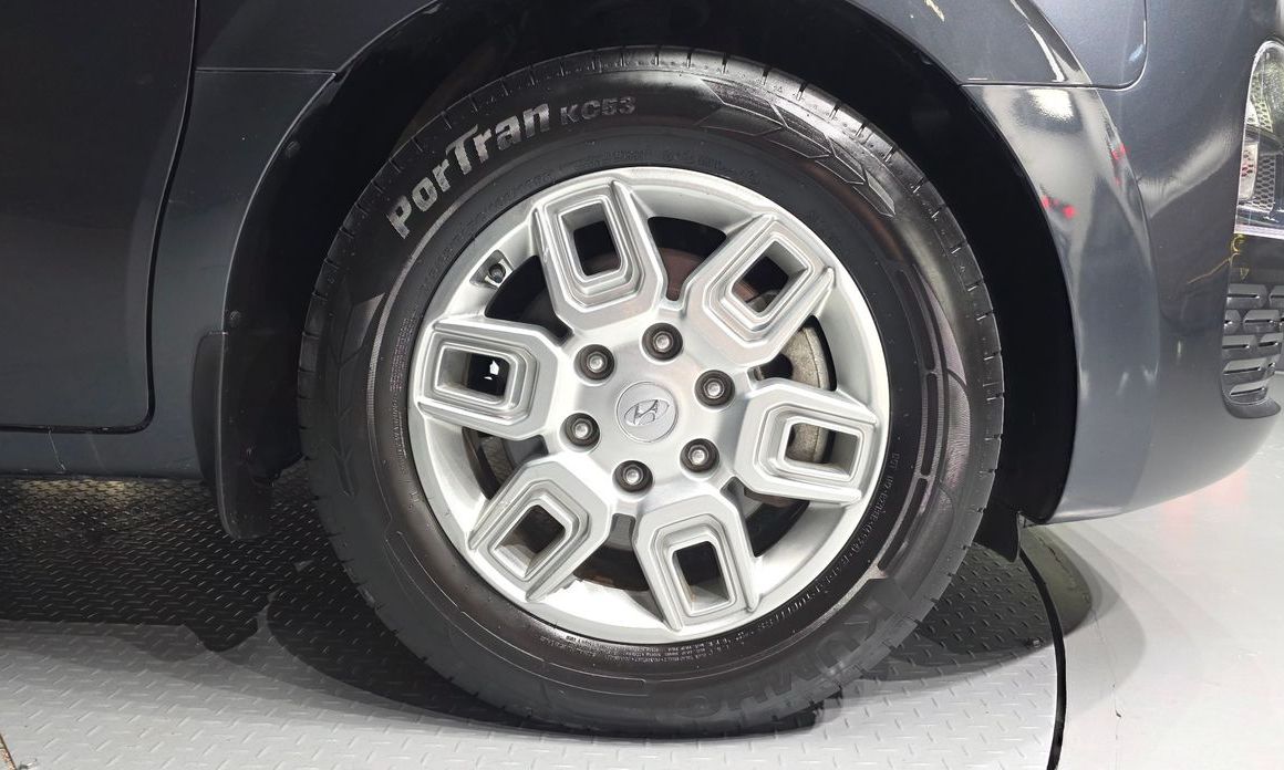 Hyundai Staria 2023