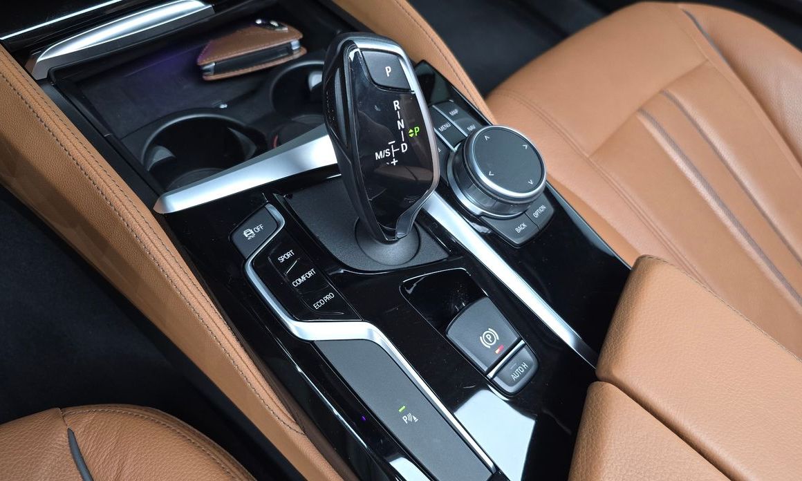 BMW 5-Series 2020