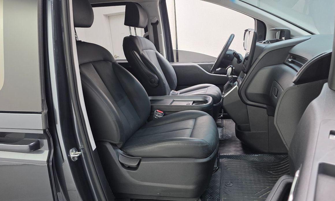 Hyundai Staria 2023