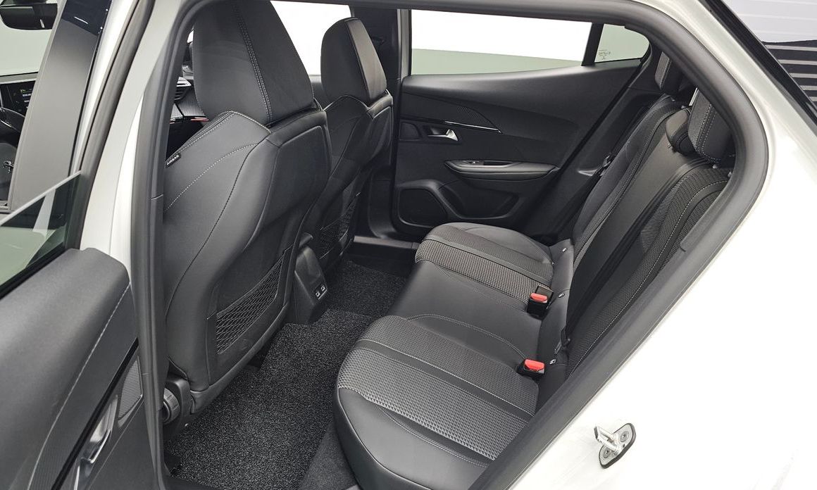 Peugeot 2008 2023