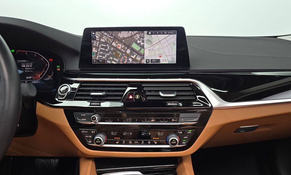 BMW 5-Series 2020