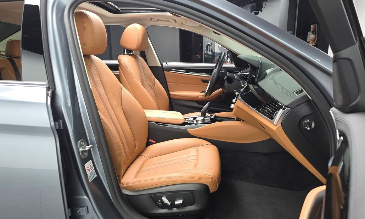 BMW 5-Series 2020