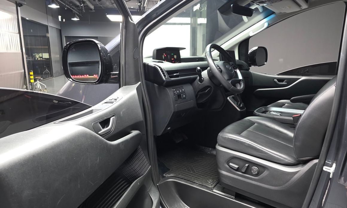 Hyundai Staria 2023