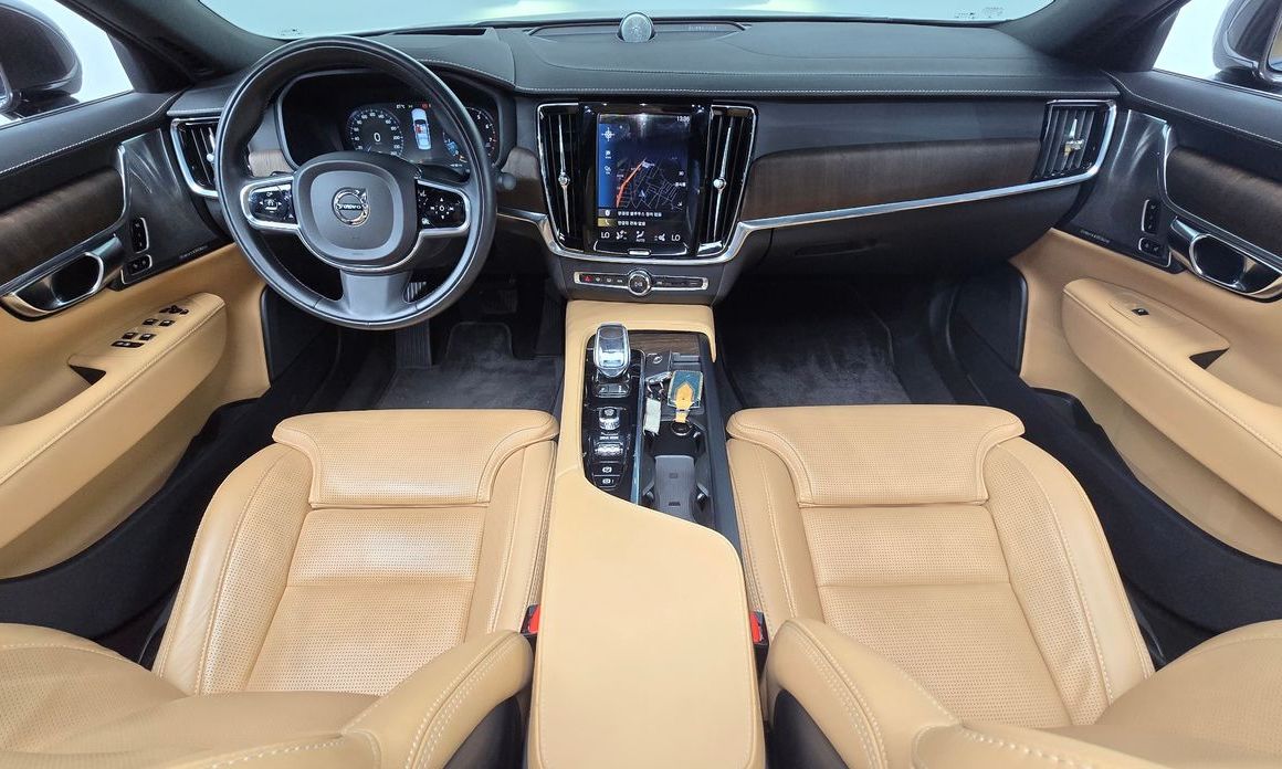 Volvo S90 2021