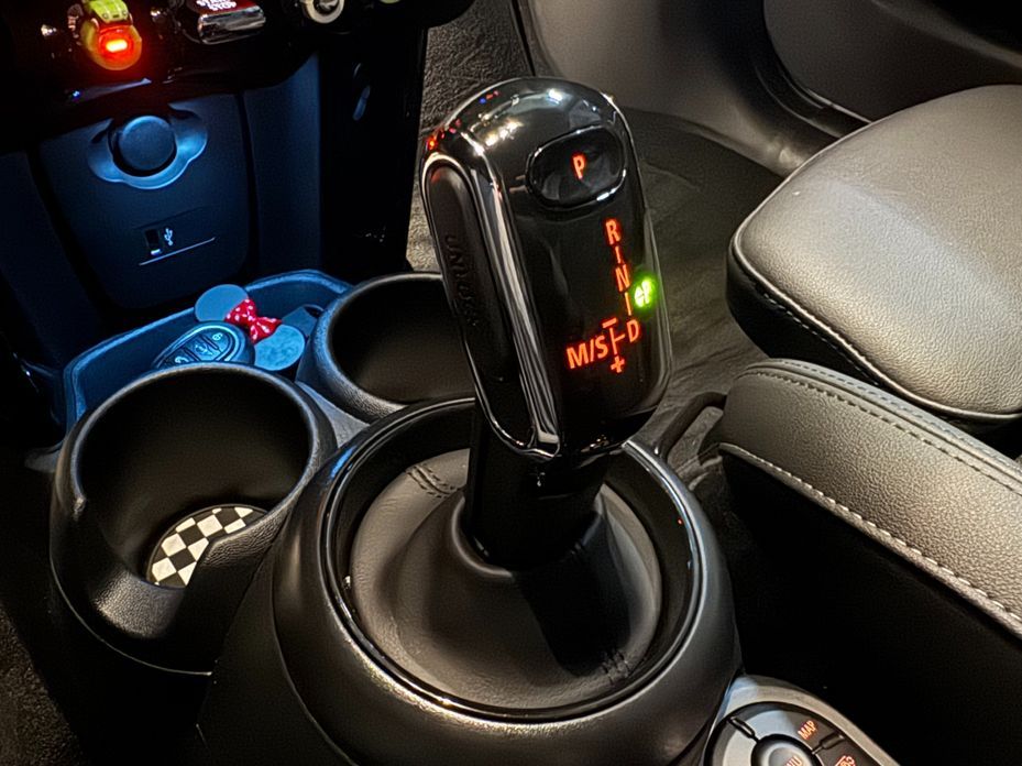 Mini Cooper 2024