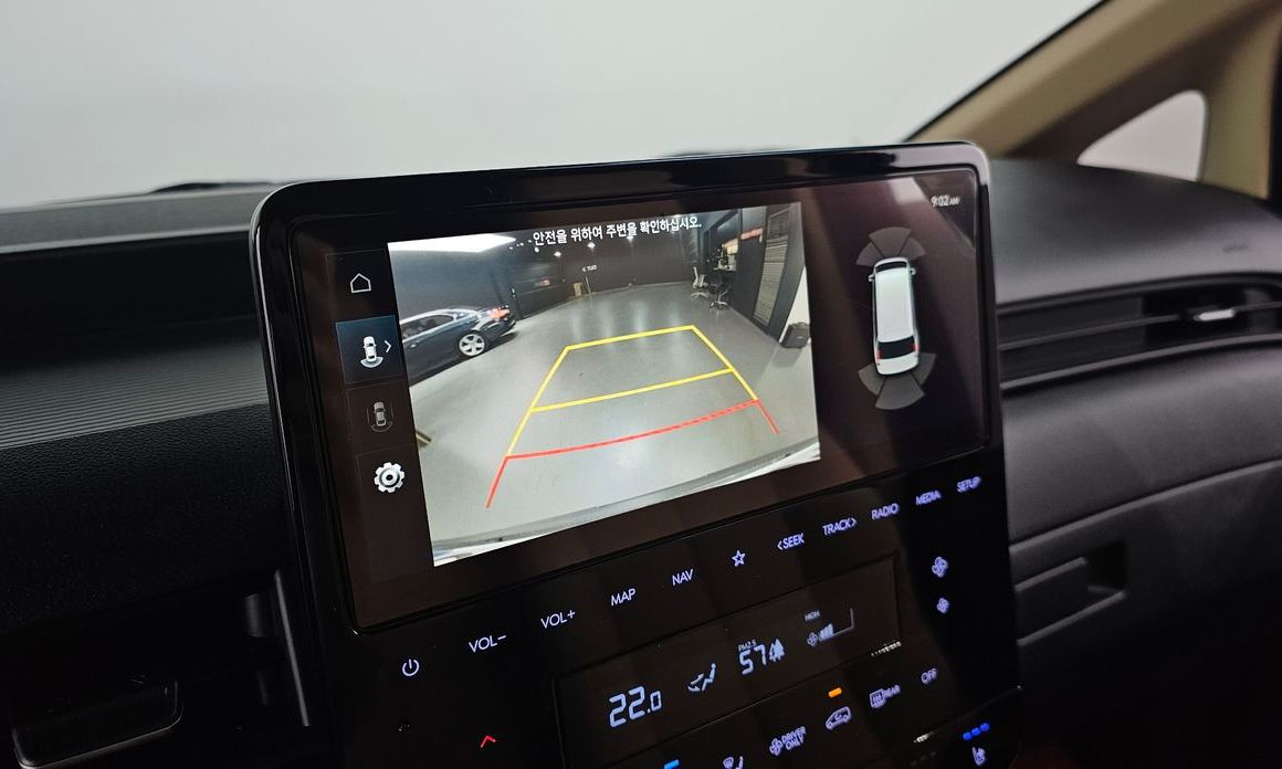 Hyundai Staria 2025