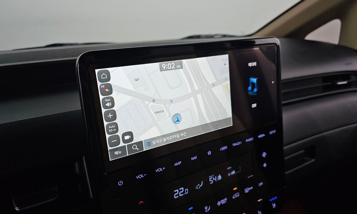 Hyundai Staria 2025