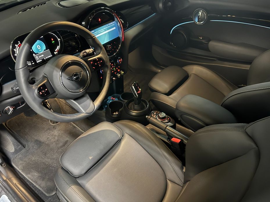 Mini Cooper 2024