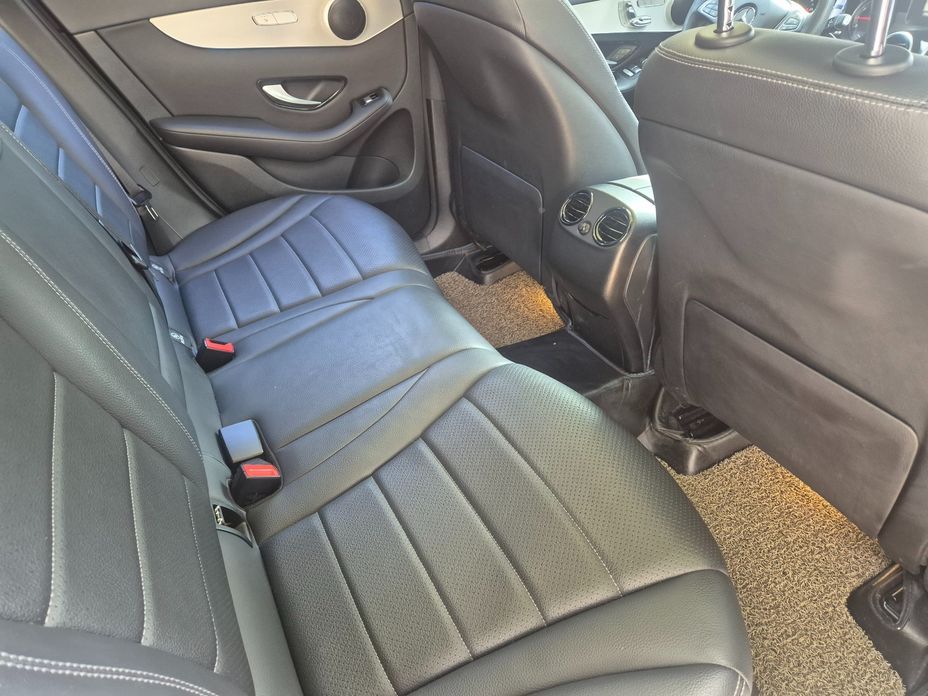 Mercedes-Benz GLC-Class 2019