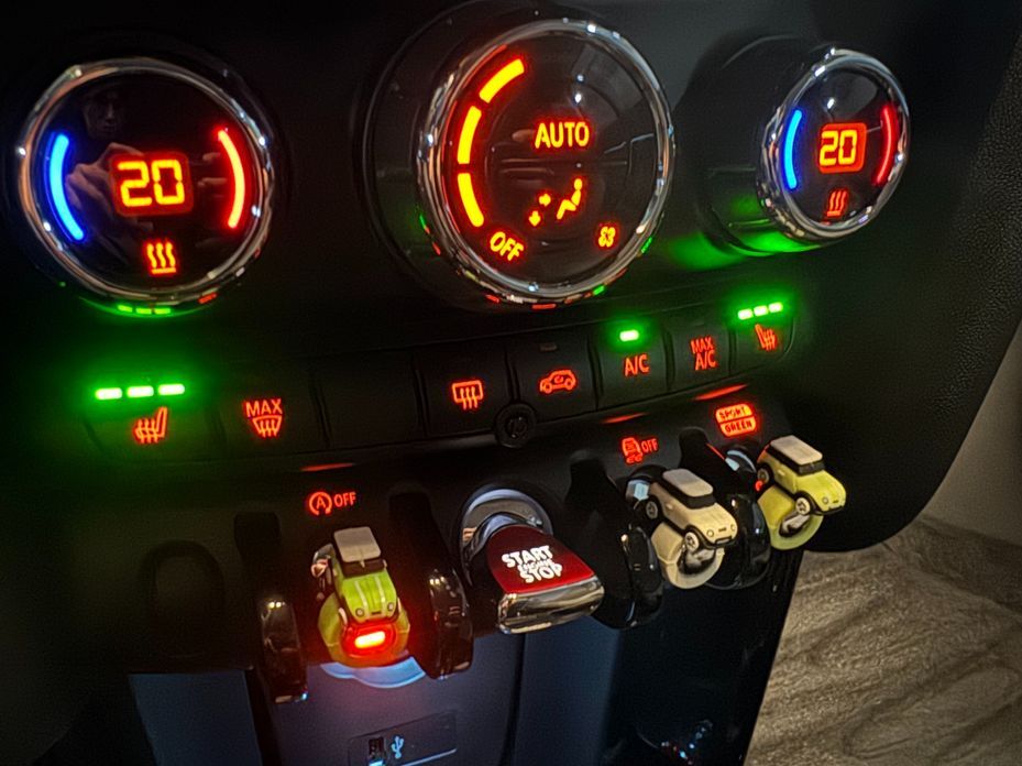 Mini Cooper 2024