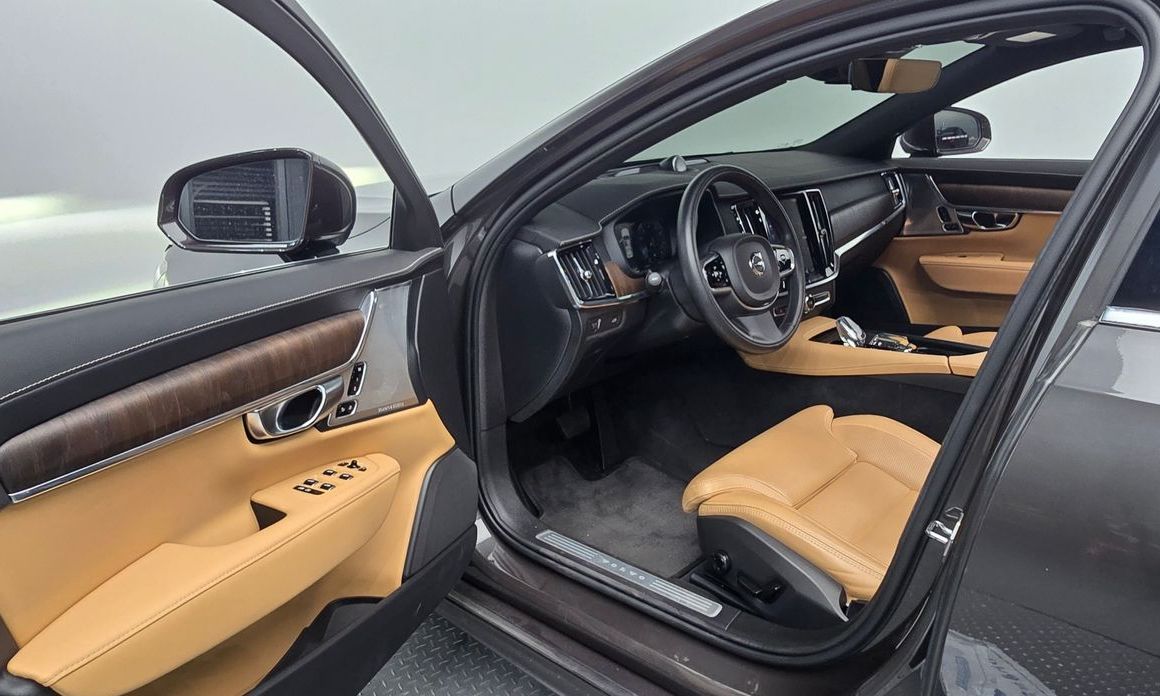 Volvo S90 2021