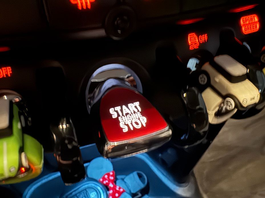 Mini Cooper 2024