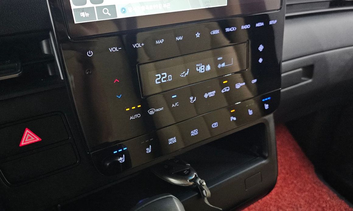 Hyundai Staria 2025