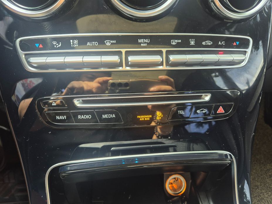 Mercedes-Benz GLC-Class 2019