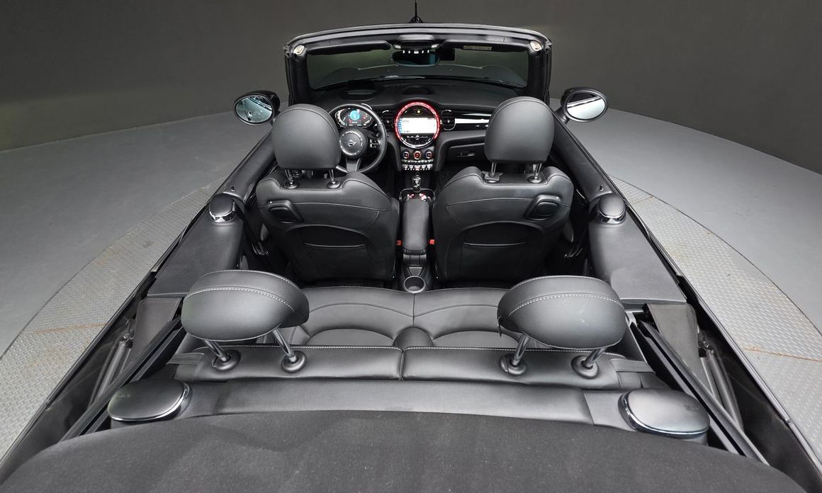 Mini Cooper Convertible 2024