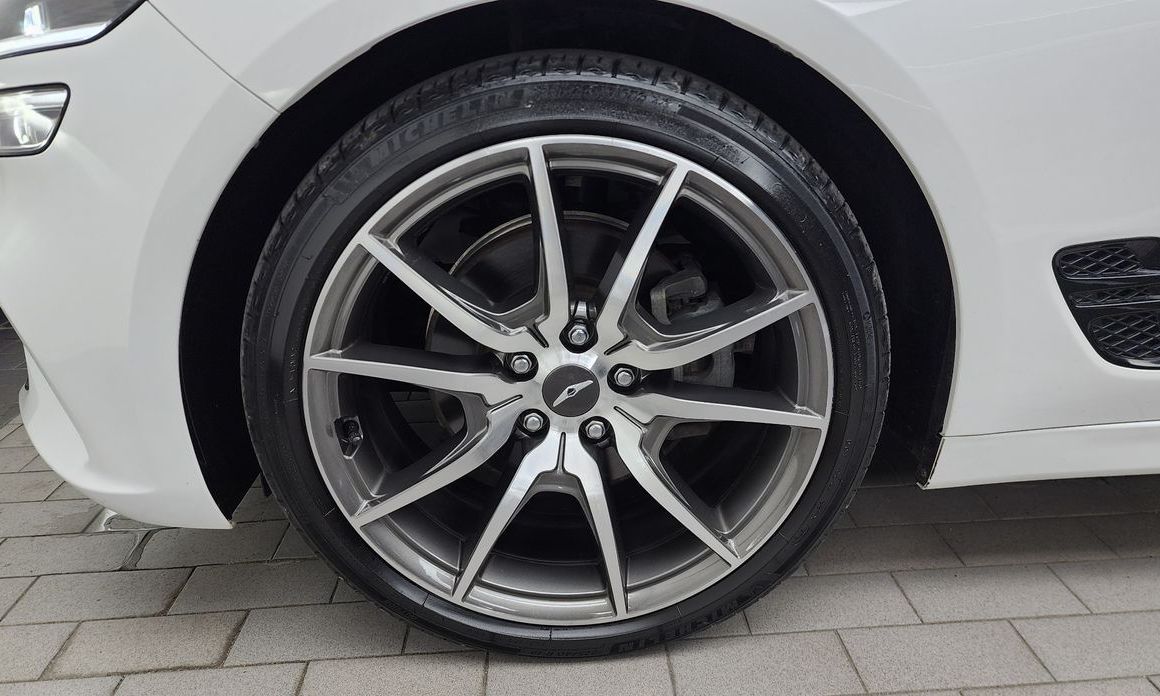 Genesis G70 2021