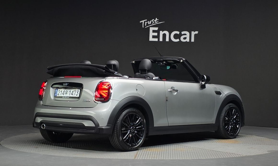 Mini Cooper Convertible 2024