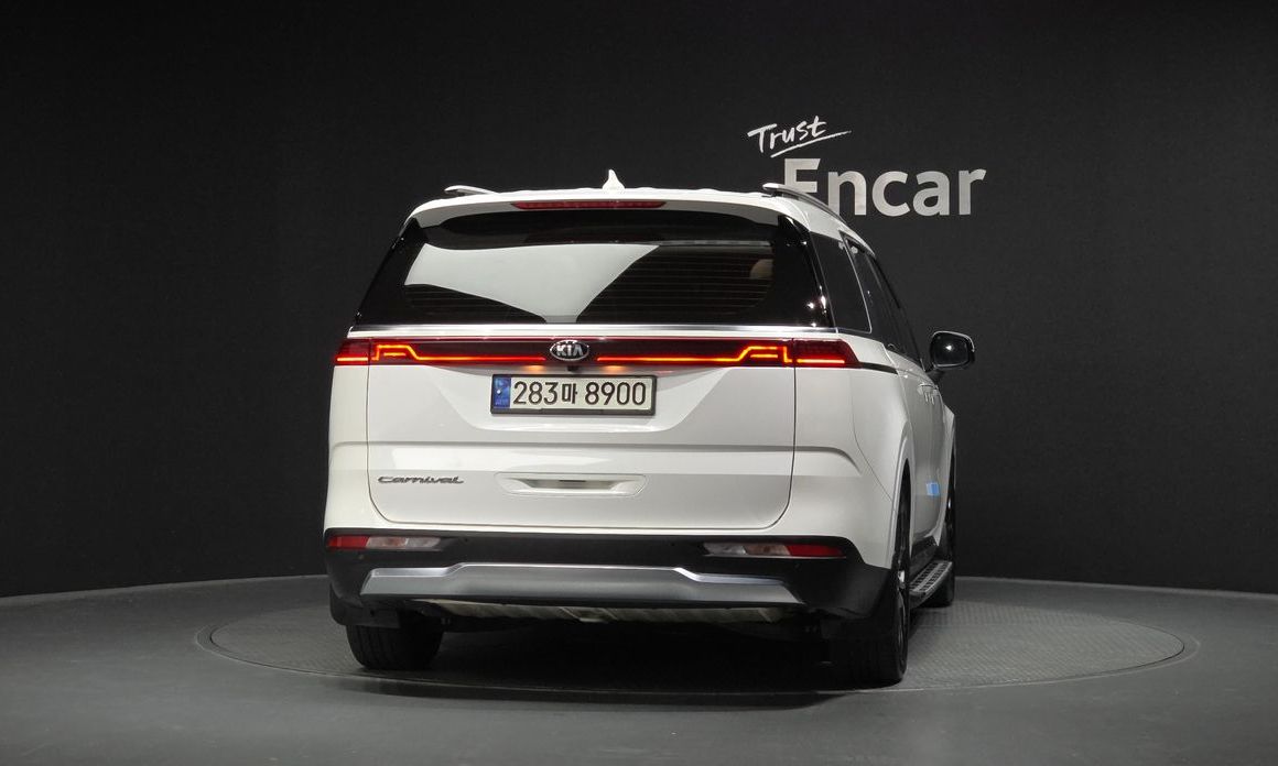 Kia Canival 2021