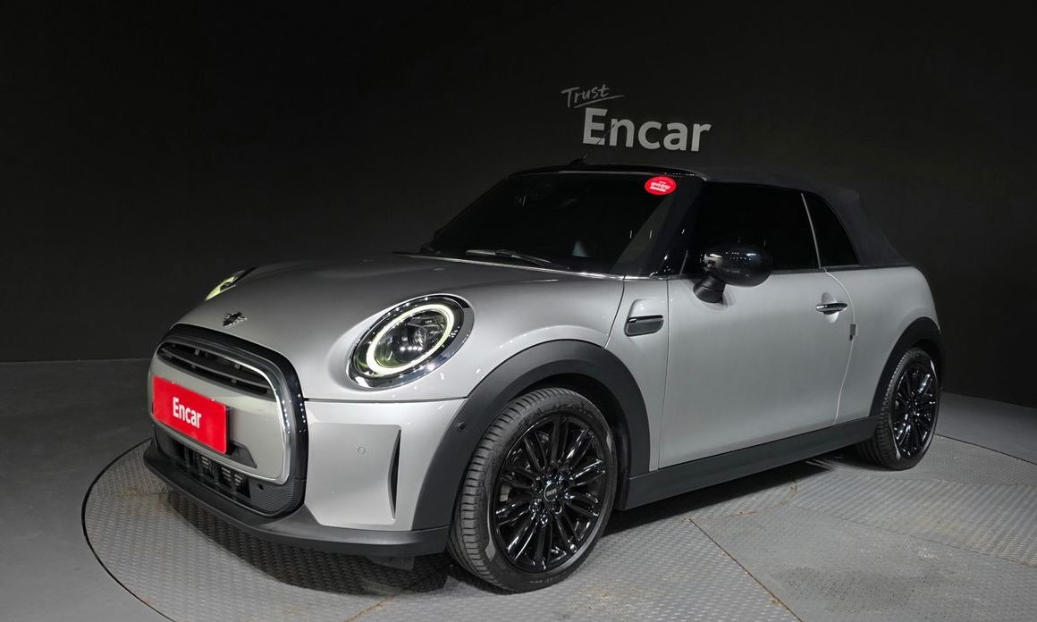 Mini Cooper Convertible 2024
