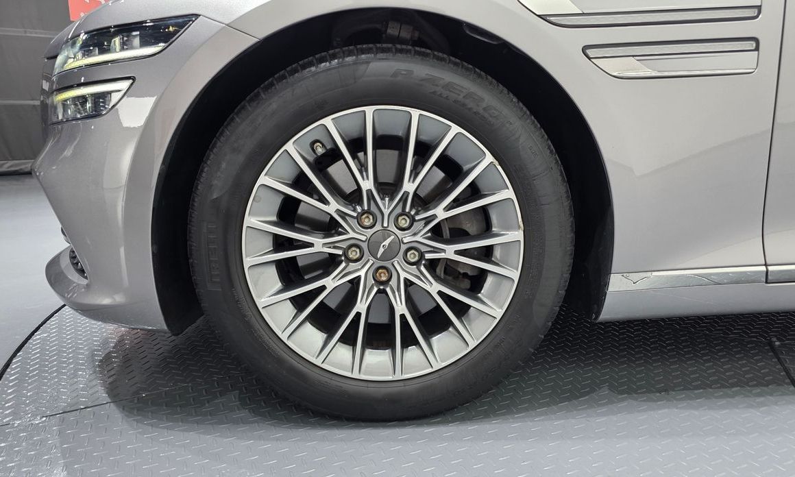 Genesis G80 2022