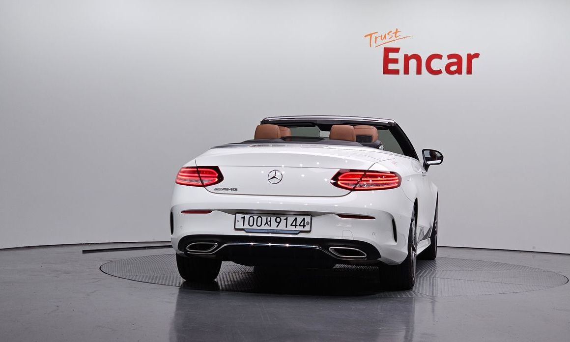 Mercedes-Benz C-Class 2020