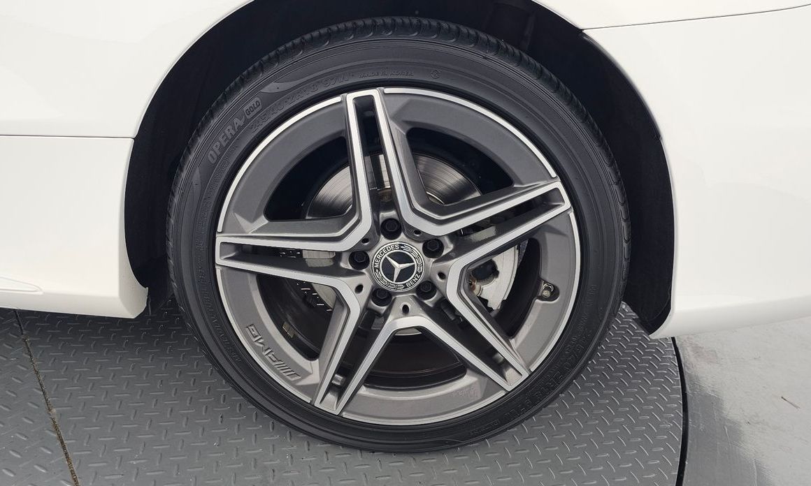 Mercedes-Benz C-Class 2020
