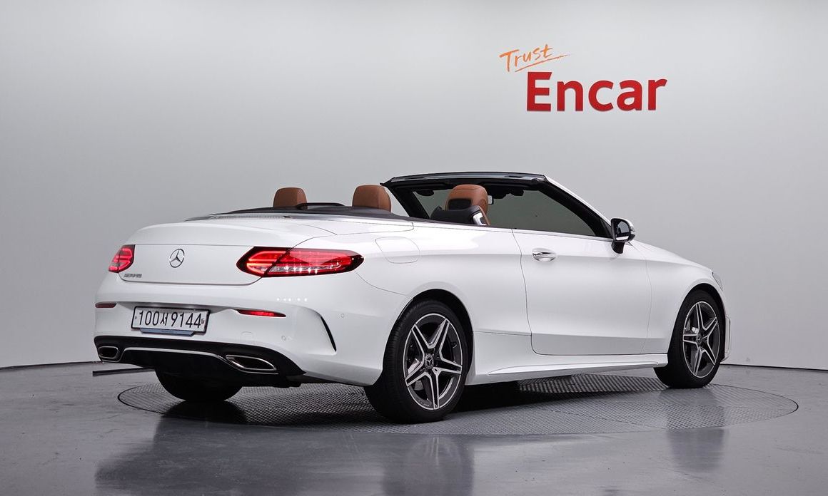 Mercedes-Benz C-Class 2020