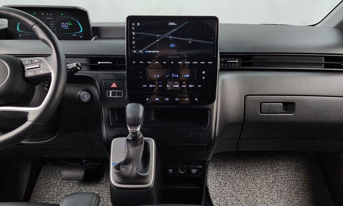 Hyundai Staria 2025