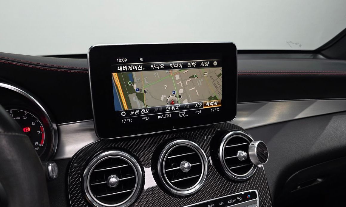 Mercedes-Benz GLC-Class 2019