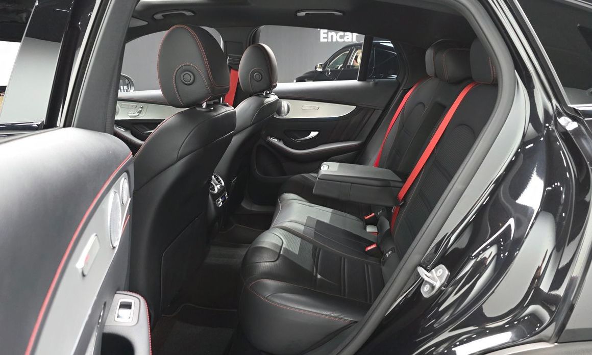 Mercedes-Benz GLC-Class 2019