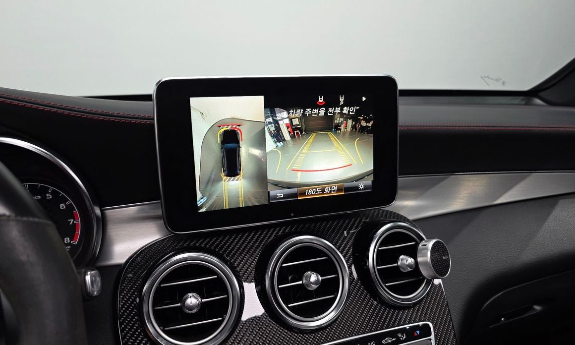 Mercedes-Benz GLC-Class 2019