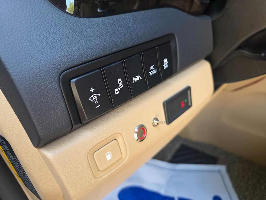 Kia Canival 2019